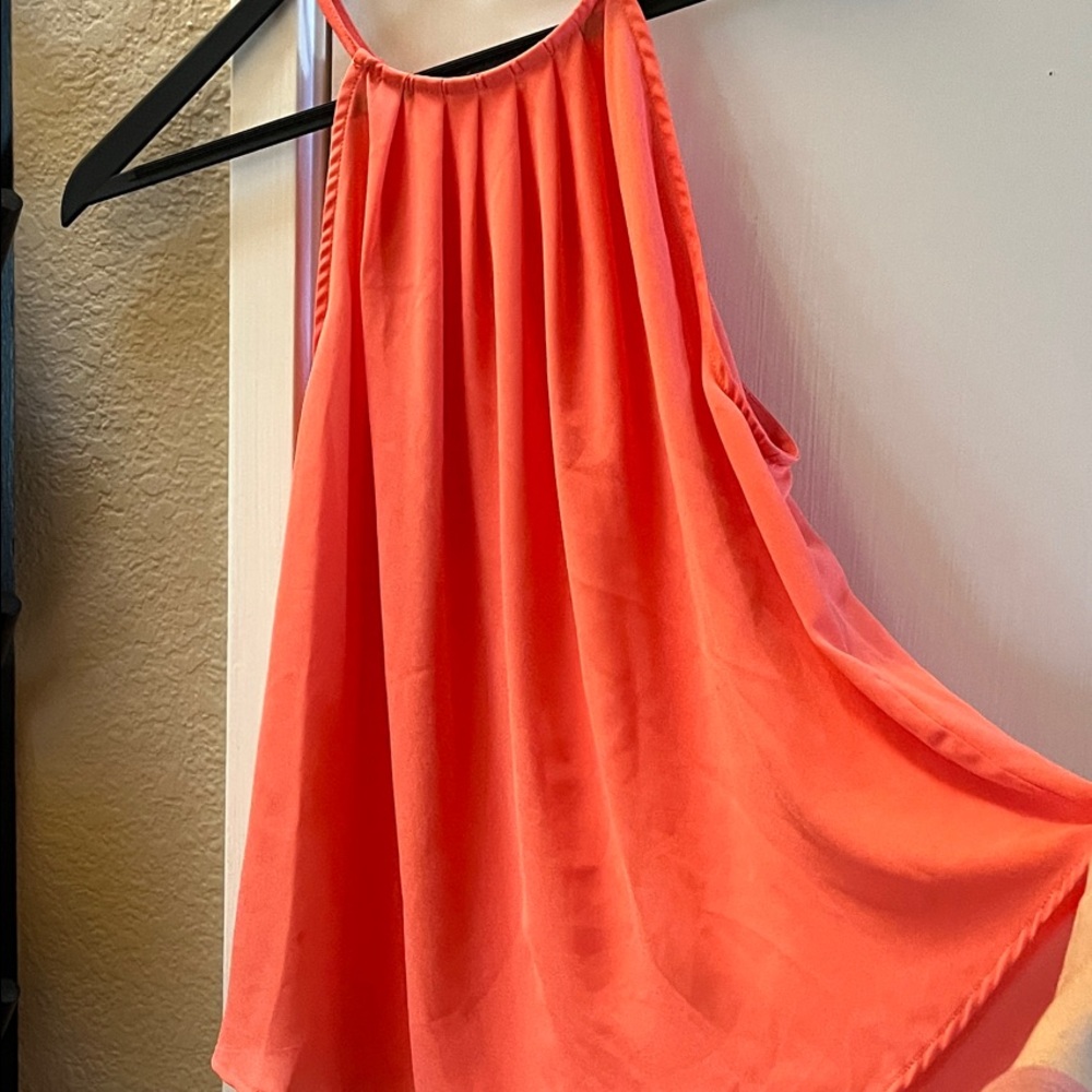 Coral Sleeveless Women's Top